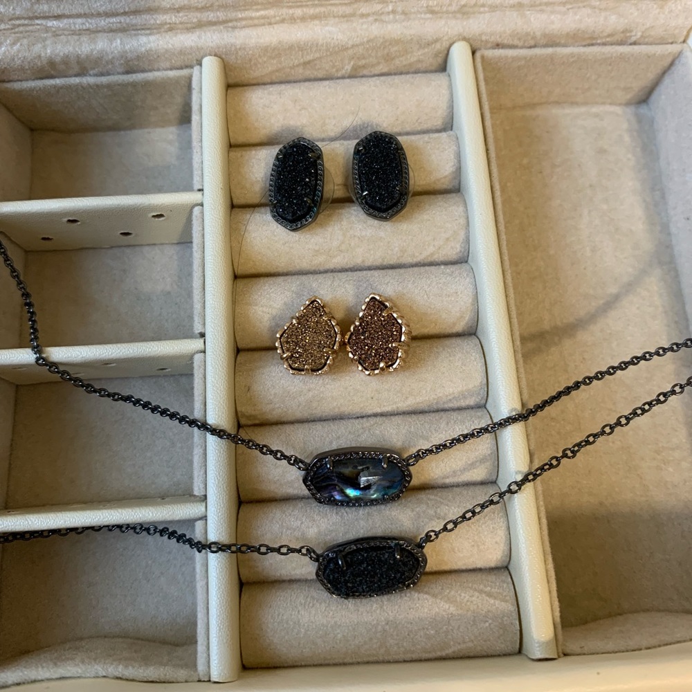 Kendra Scott Tessa Earrings + Elisa Pendant Necklaces